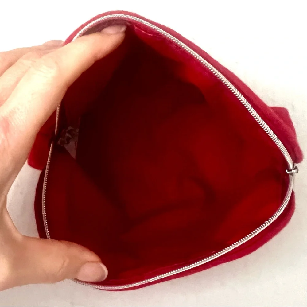 Dior‎ Beauty Everyday Cosmetic Zippered Travel Makeup Bag Red Roomy Luxury